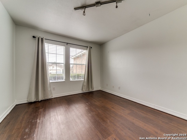 Image 12 of 34 For 1624 Spice  