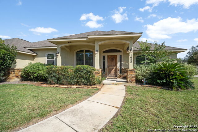 Details for 1650 Embassy, Pleasanton, TX 78064