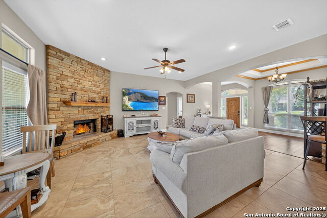 Image 10 of 32 For 1650 Embassy