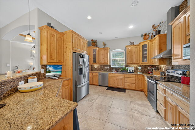 Image 14 of 32 For 1650 Embassy