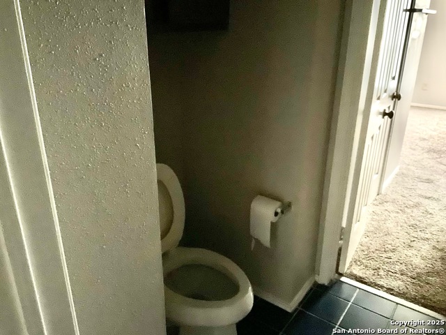 Image 19 of 28 For 4903 Ali Ave 4