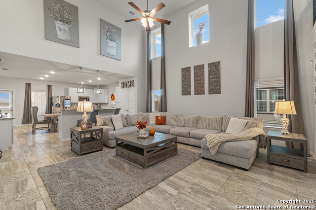 Listing photo id 8 for 163 Porcupine Ln