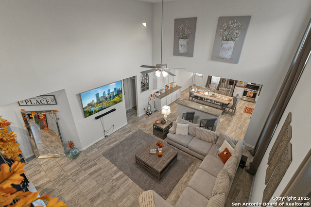 Listing photo id 11 for 163 Porcupine Ln