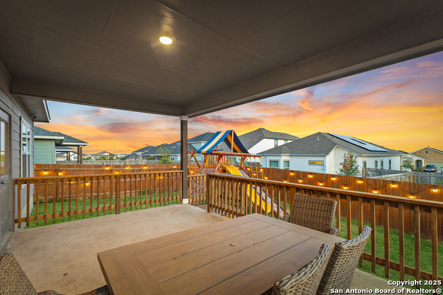 Listing photo id 18 for 163 Porcupine Ln