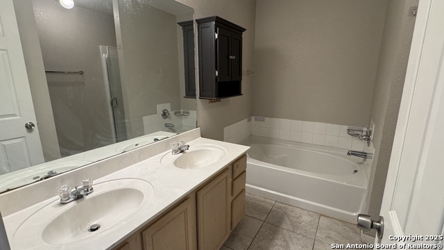Image 13 of 29 For 5018 Tomas Cir