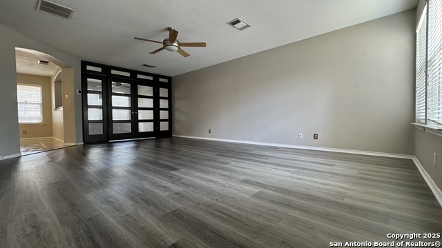 Image 2 of 29 For 5018 Tomas Cir