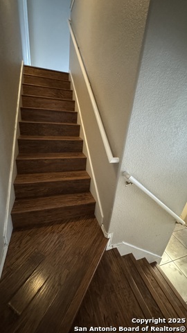 Image 21 of 29 For 5018 Tomas Cir