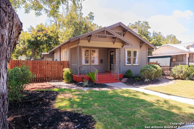Details for 228 Clifford Ct, San Antonio, TX 78210