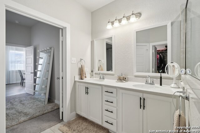 Image 32 of 40 For 14926 Palmer Creek