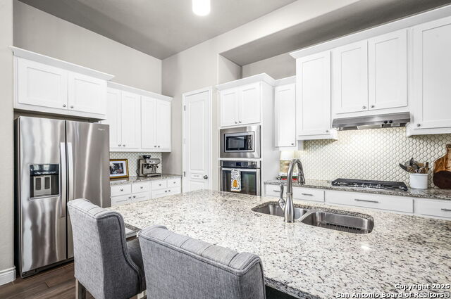 Listing photo id 5 for 1177 Nutmeg  