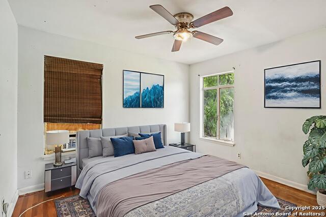 Listing photo id 2 for 142 Newport
