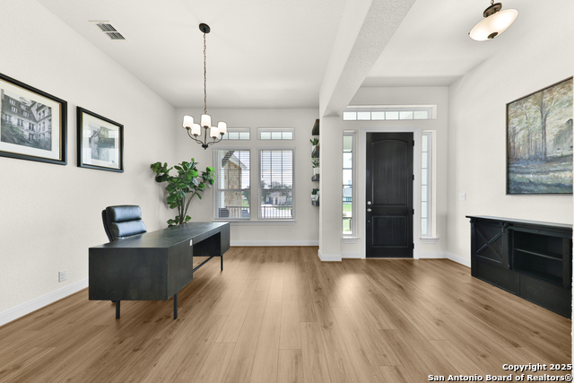 Image 5 of 47 For 195 Piper St