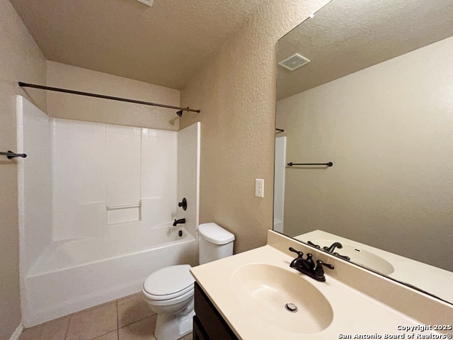 Listing photo id 19 for 957 Floating Star