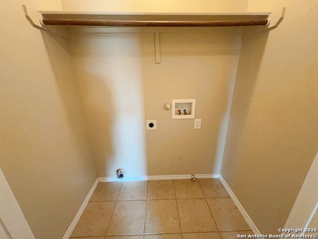 Listing photo id 28 for 957 Floating Star