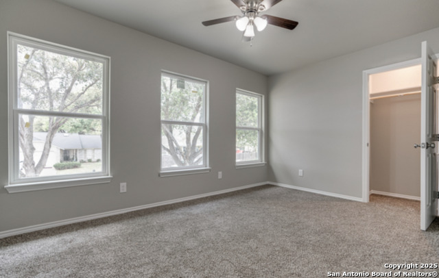 Image 19 of 25 For 6066 Whispering Lake