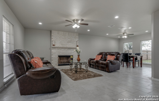 Image 7 of 25 For 6066 Whispering Lake