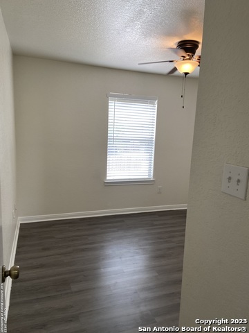 Image 6 of 8 For 3318 Marble Spur