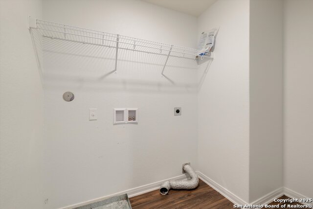 Image 23 of 30 For 15237 Snug Harbor