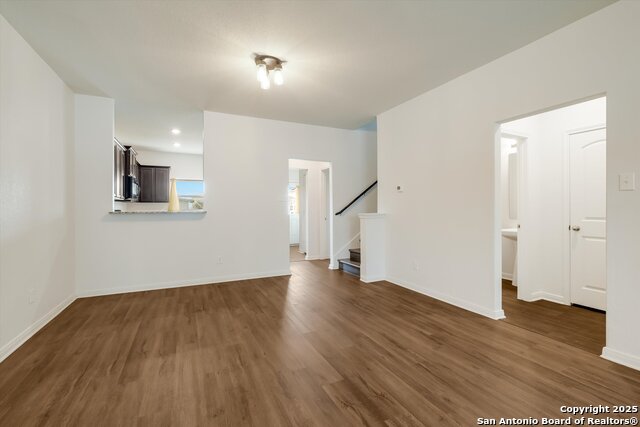 Image 7 of 30 For 15237 Snug Harbor