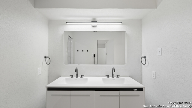 Image 21 of 36 For 1738 Mountjoy