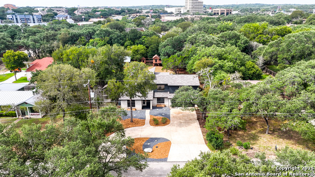 Image 34 of 36 For 1738 Mountjoy