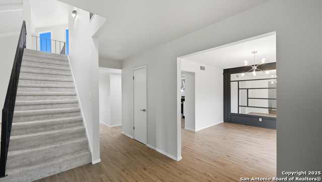 Image 6 of 36 For 1738 Mountjoy