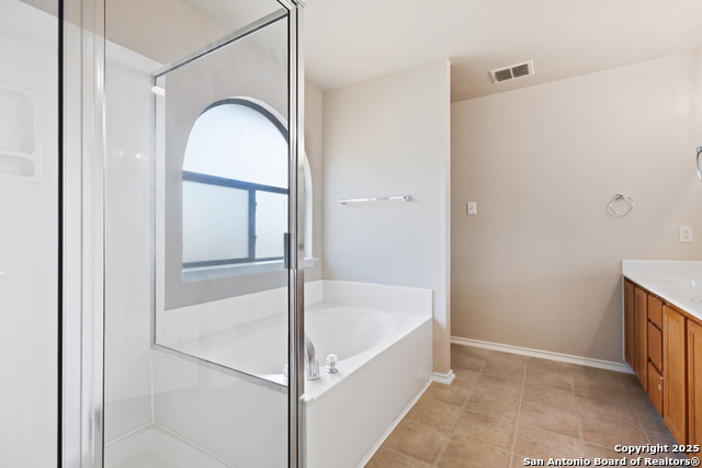 Image 18 of 25 For 8968 Scarlet Creek