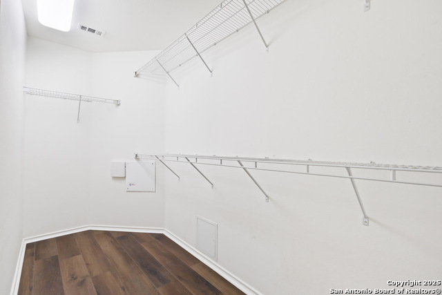 Image 20 of 25 For 8968 Scarlet Creek