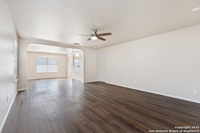 Image 5 of 25 For 8968 Scarlet Creek