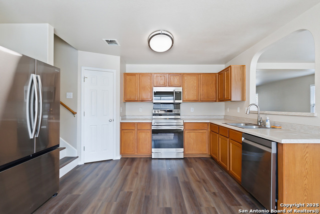 Image 9 of 25 For 8968 Scarlet Creek