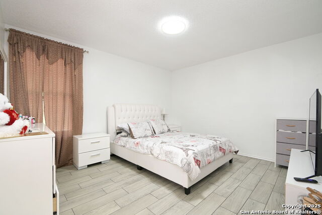 Image 13 of 24 For 1911 Hillingway