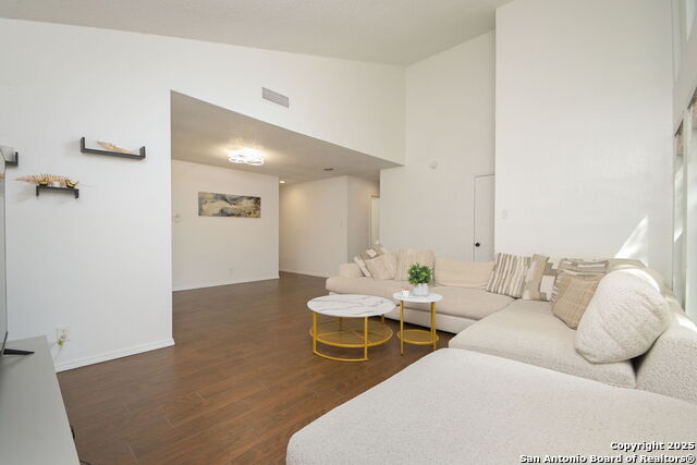 Image 5 of 24 For 1911 Hillingway