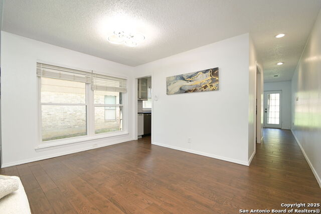 Image 7 of 24 For 1911 Hillingway