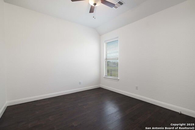 Listing photo id 22 for 212 Ferryboat Lane