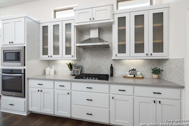 Listing photo id 6 for 212 Ferryboat Lane