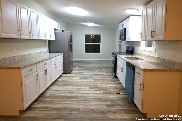 Image 10 of 28 For 620 East Trail