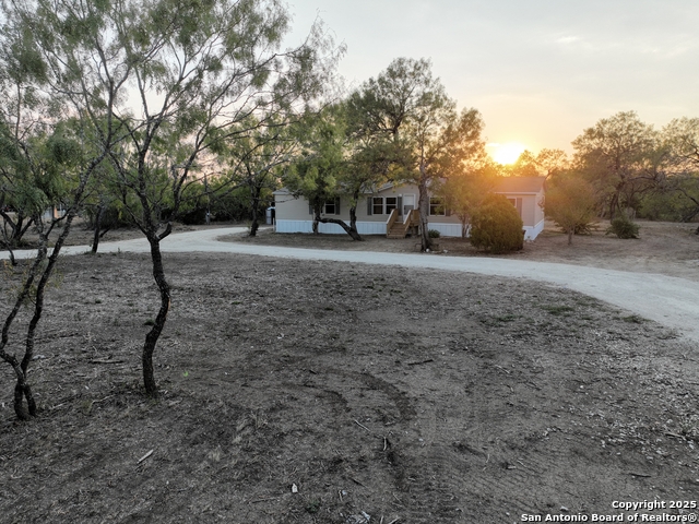 Image 25 of 28 For 620 East Trail