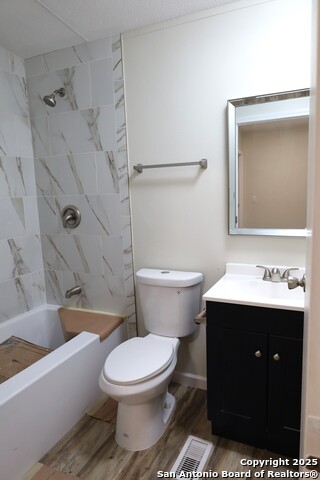 Image 4 of 28 For 620 East Trail