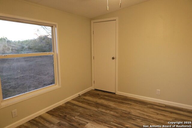 Image 8 of 28 For 620 East Trail