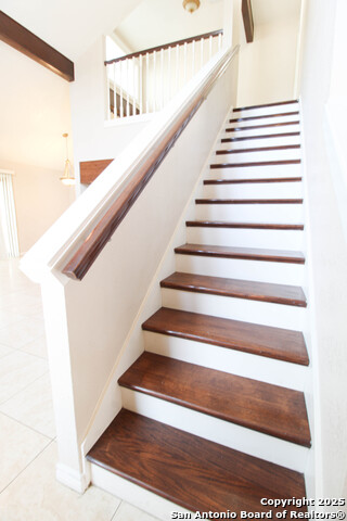 Listing photo id 12 for 14302 Indian Woods