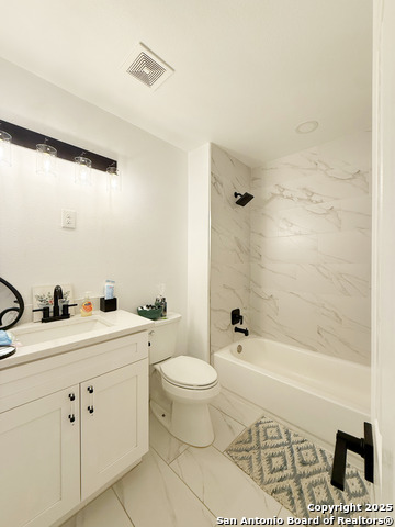 Listing photo id 16 for 11442 Woollcott