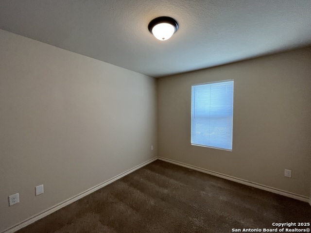 Listing photo id 19 for 6511 Marcel Way 103