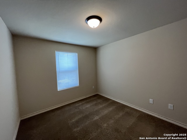 Listing photo id 20 for 6511 Marcel Way 103