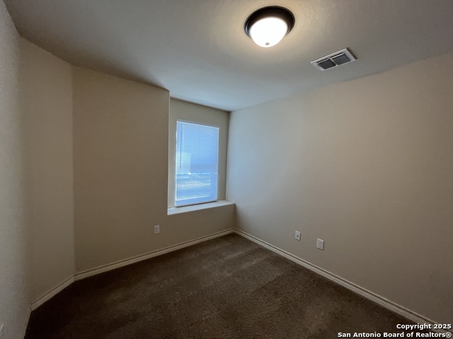 Listing photo id 23 for 6511 Marcel Way 103