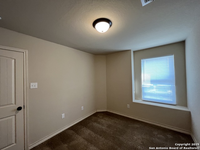 Listing photo id 26 for 6511 Marcel Way 103