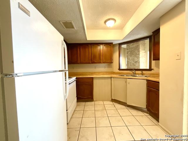 Image 6 of 30 For 8036 Winsford