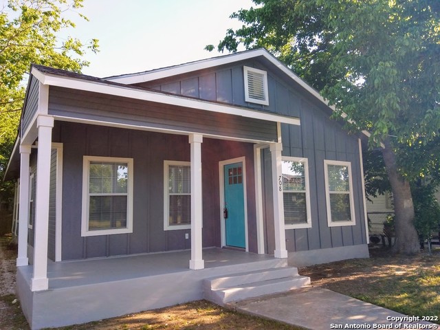 Image 2 of 10 For 708 Virginia Blvd