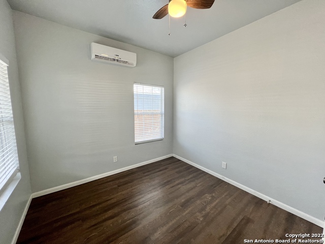 Image 8 of 10 For 708 Virginia Blvd