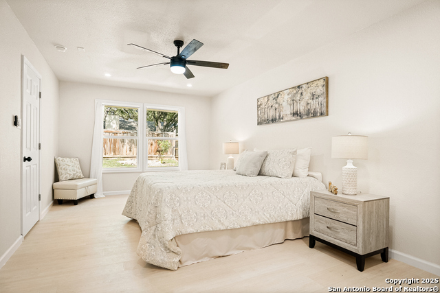 Image 12 of 24 For 2919 Abercorn Dr