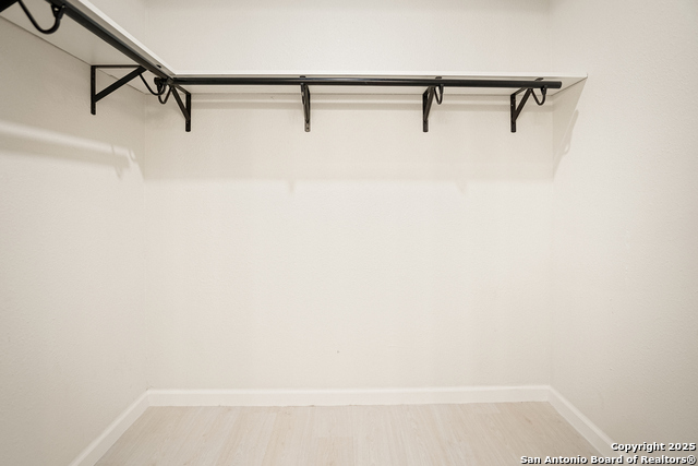 Image 15 of 24 For 2919 Abercorn Dr